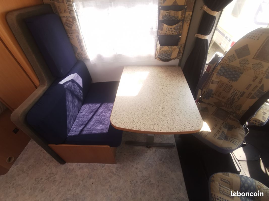 Camping-car Intégral Bürstner I 574 Élégance