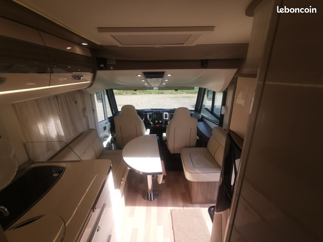 Integral autostar i 693 lc privilege 150cv