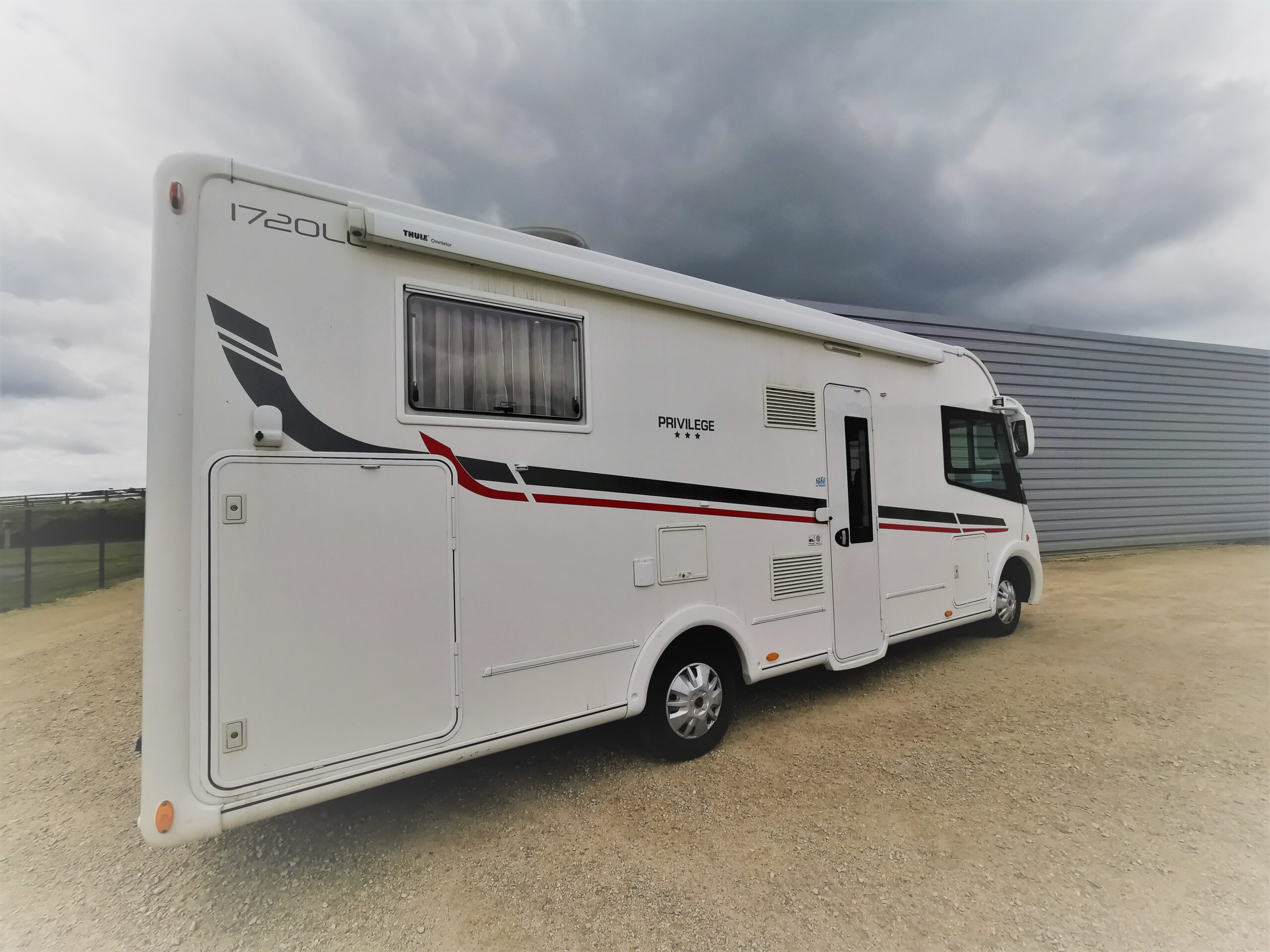 CAMPING CAR INTEGRAL AUTOSTAR I 720 PRIVILEGE