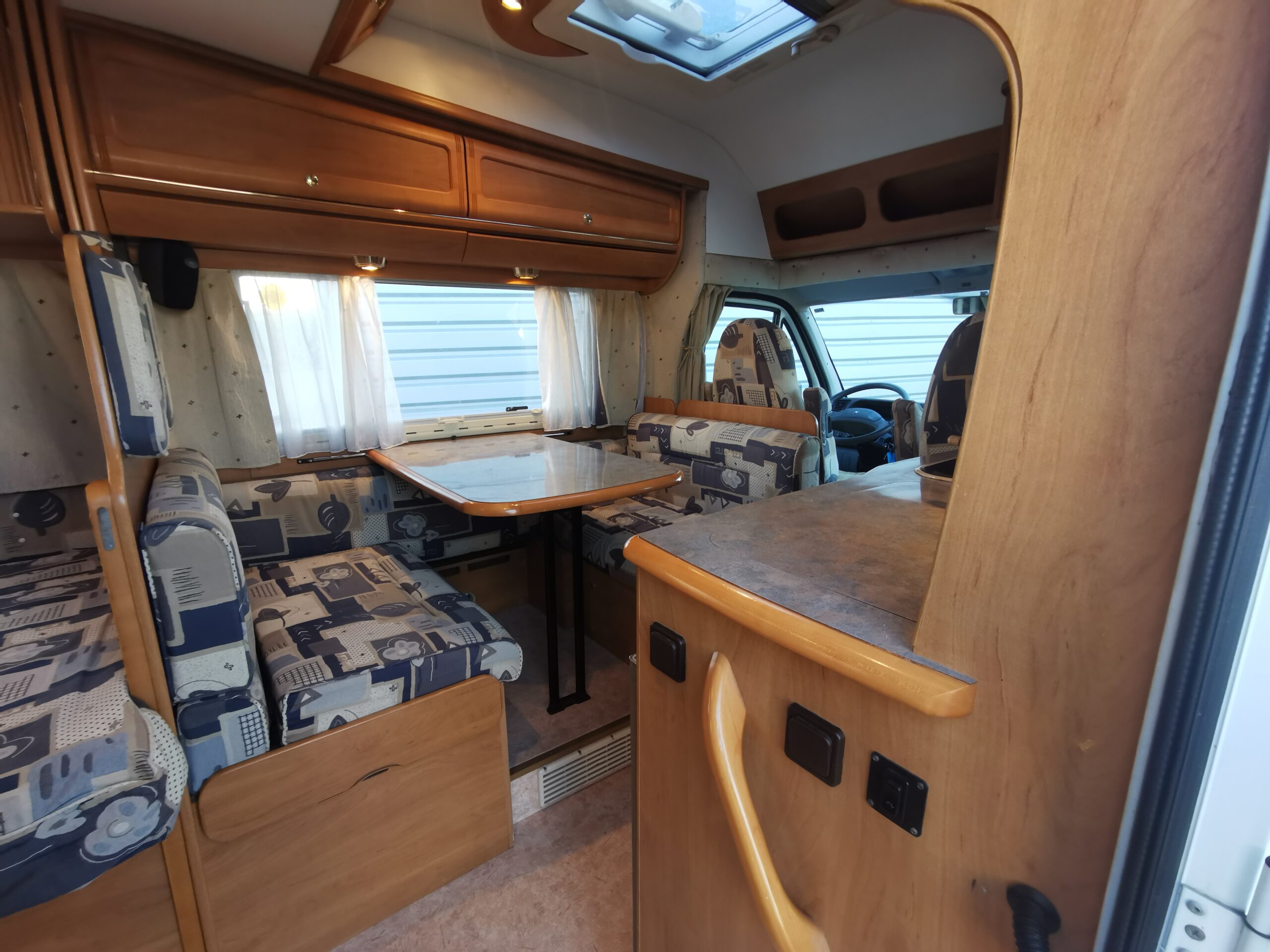 CAMPING CAR PROFILE RAPIDO 740 C