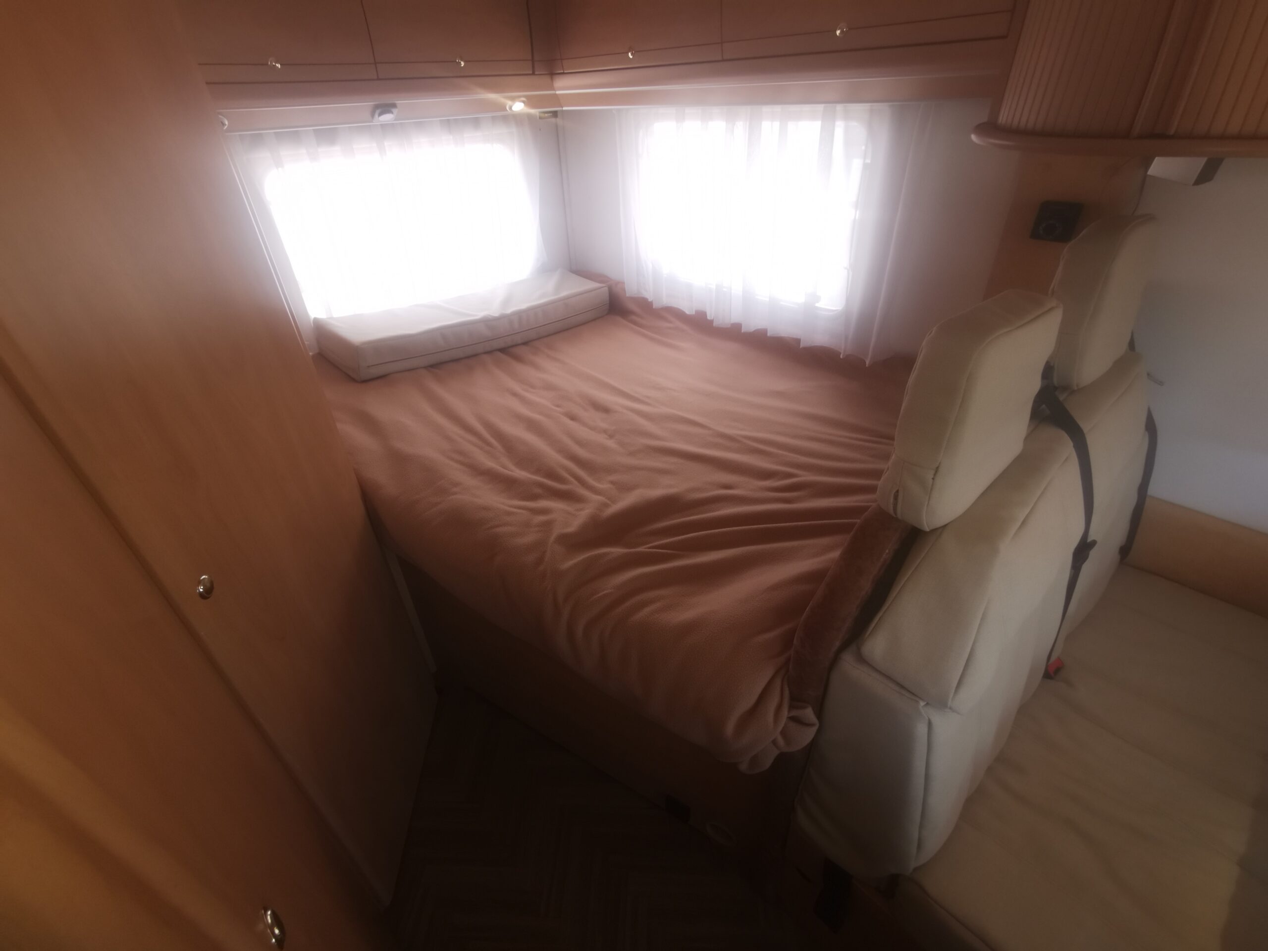 CAMPING CAR PROFILE BURSTNER T595
