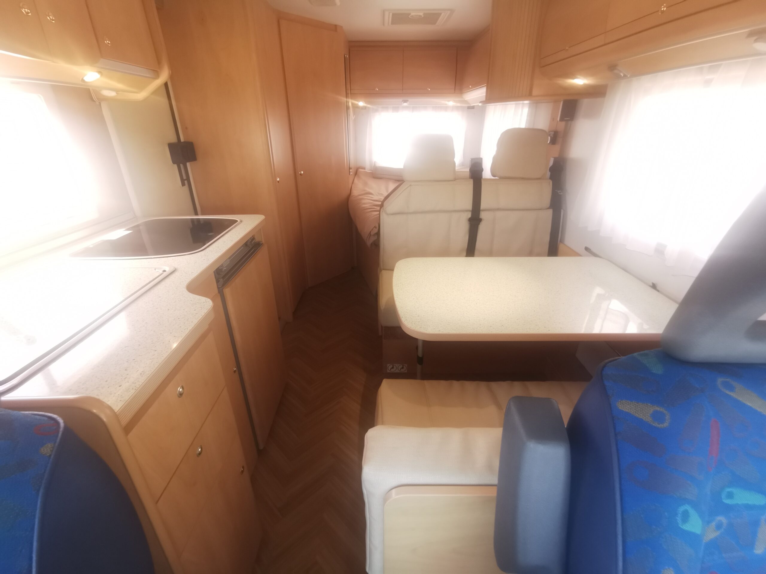 CAMPING CAR PROFILE BURSTNER T595