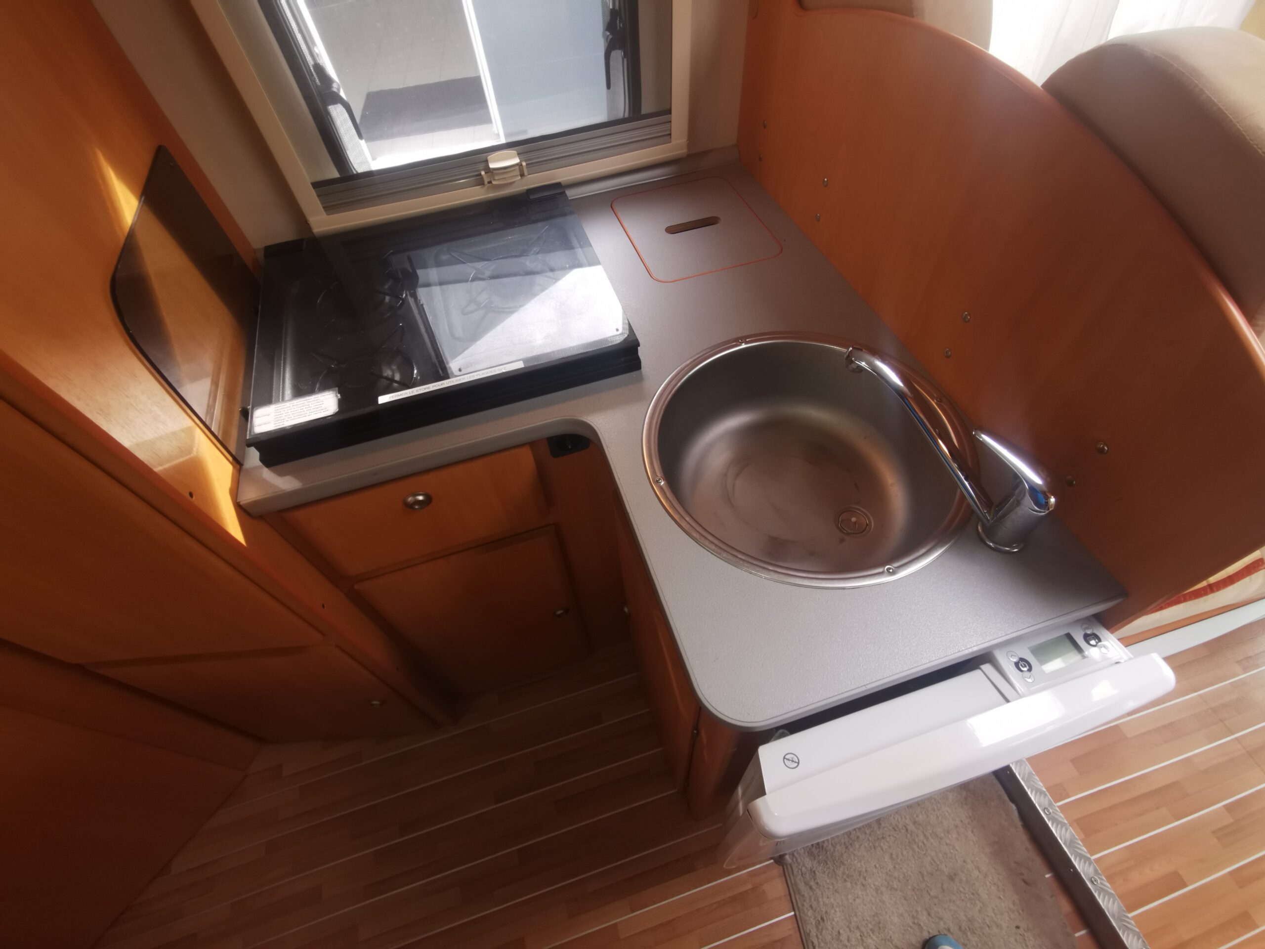 CAMPING CAR PROFILE CI ELLIOT 55 P