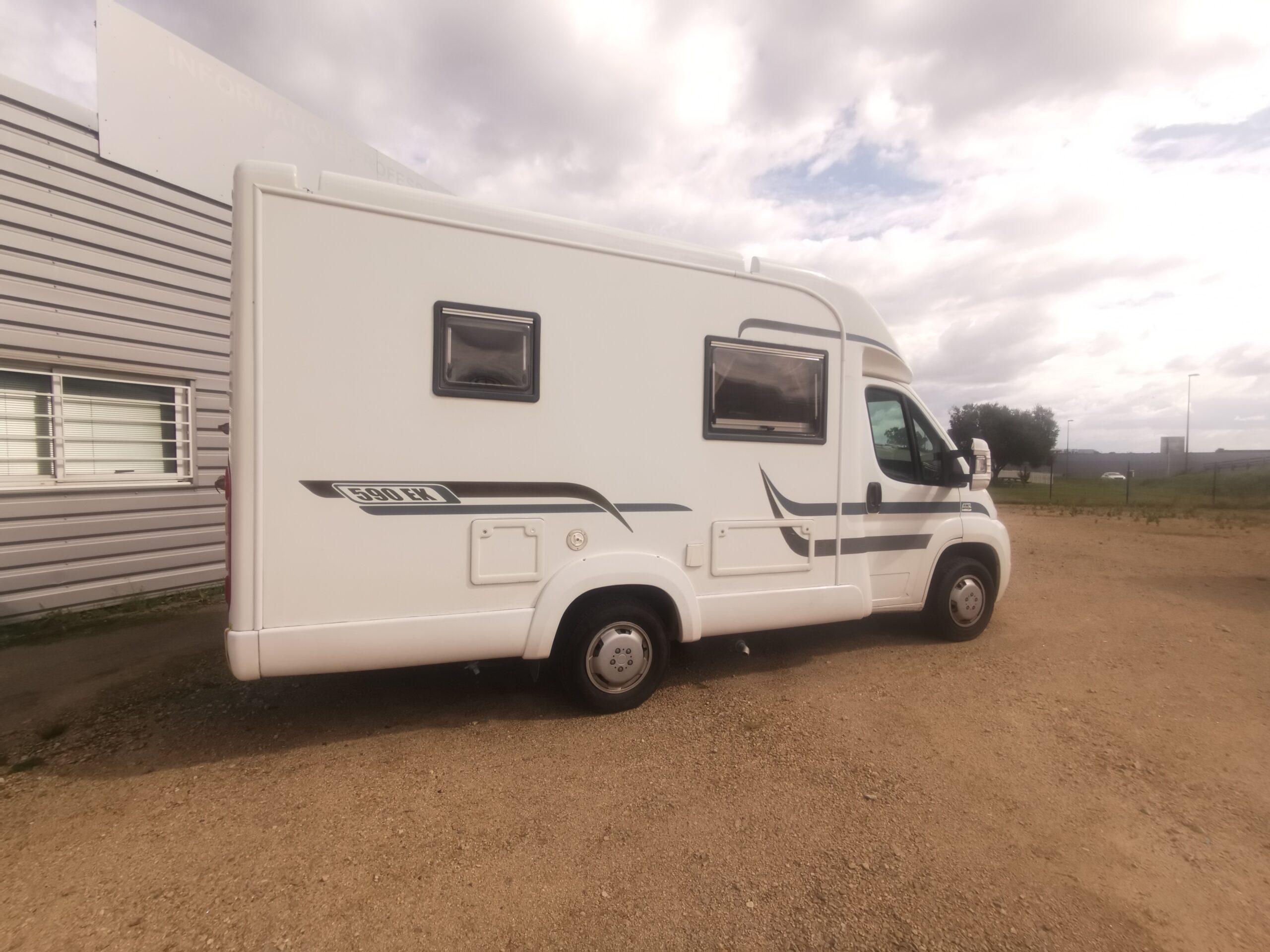 CAMPING CAR AUTOTRAIL 590 EK EXCEL