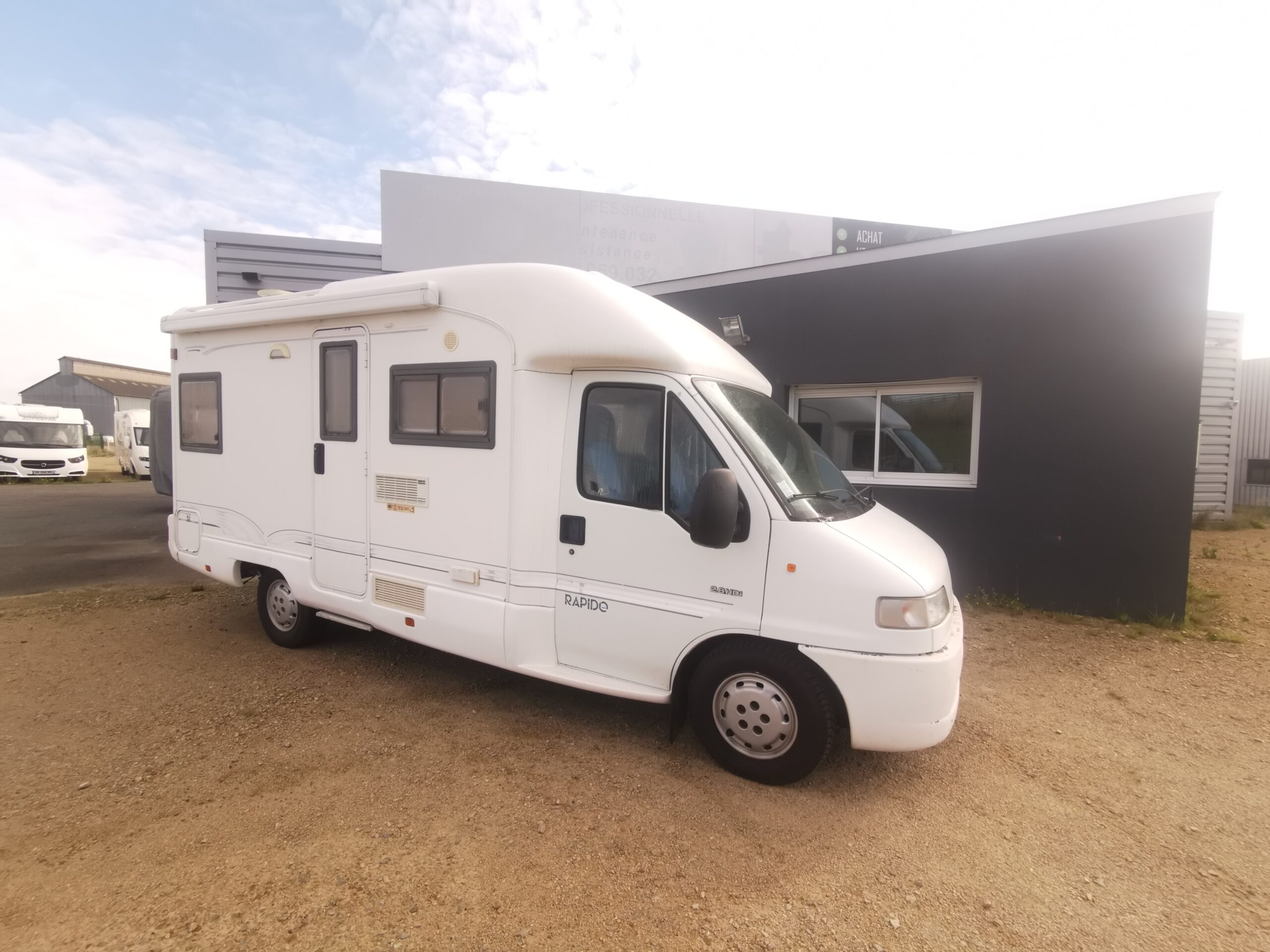 CAMPING CAR PROFILE RAPIDO 740 C
