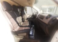 VAN RENAULT TRAFIC