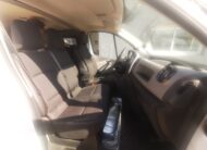VAN RENAULT TRAFIC