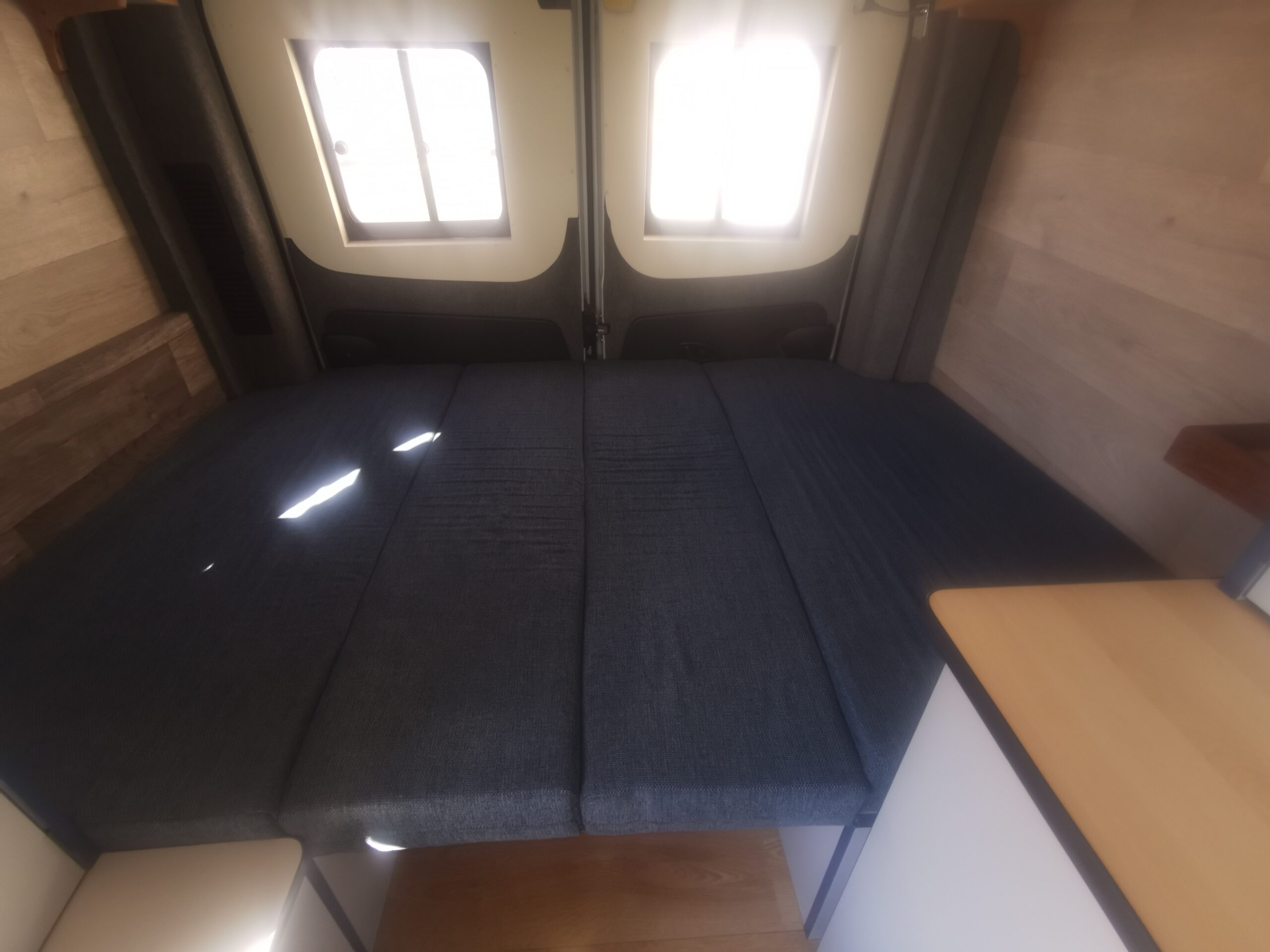 VAN RENAULT TRAFIC