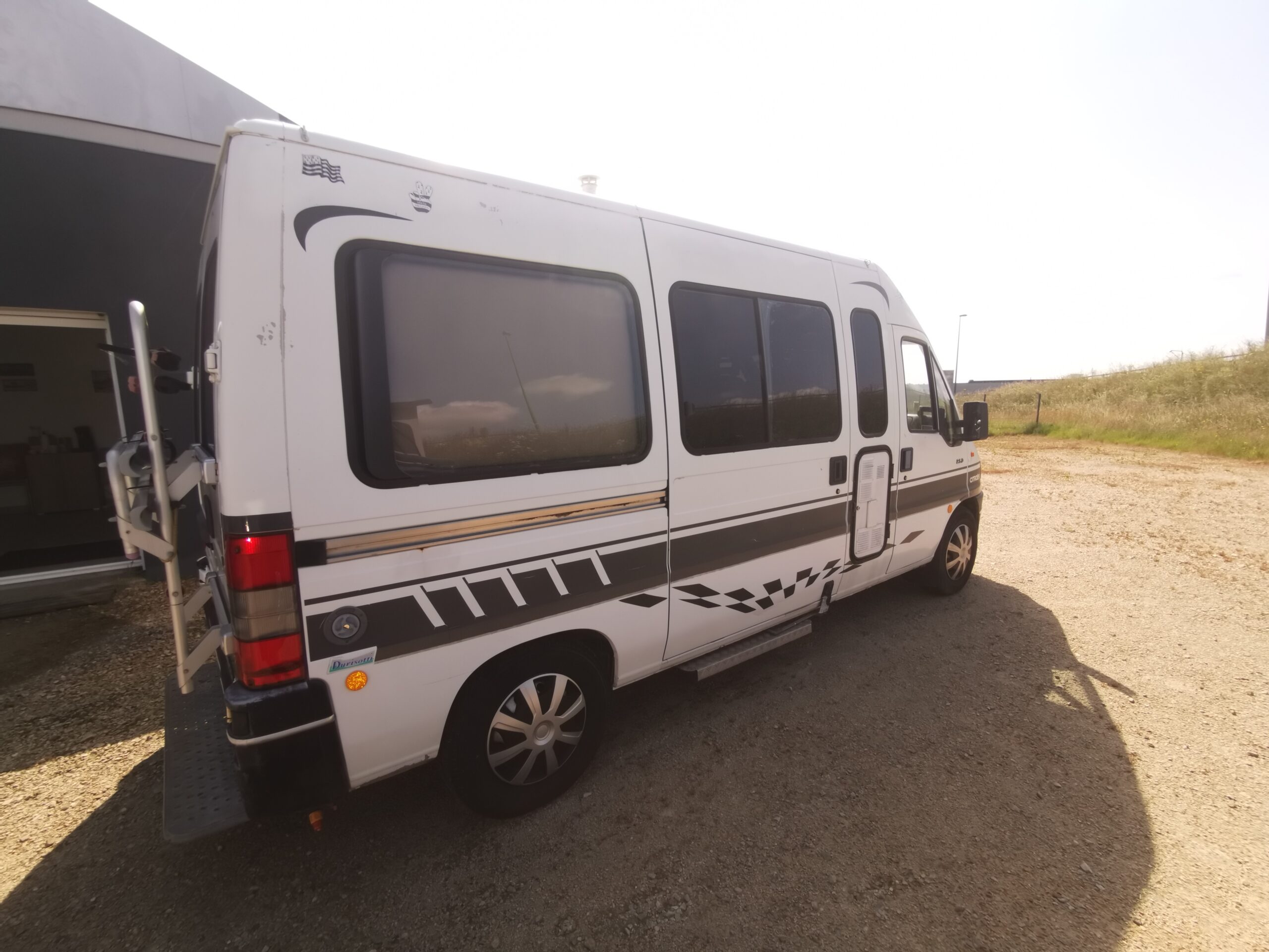 FOURGON PEUGEOT BOXER