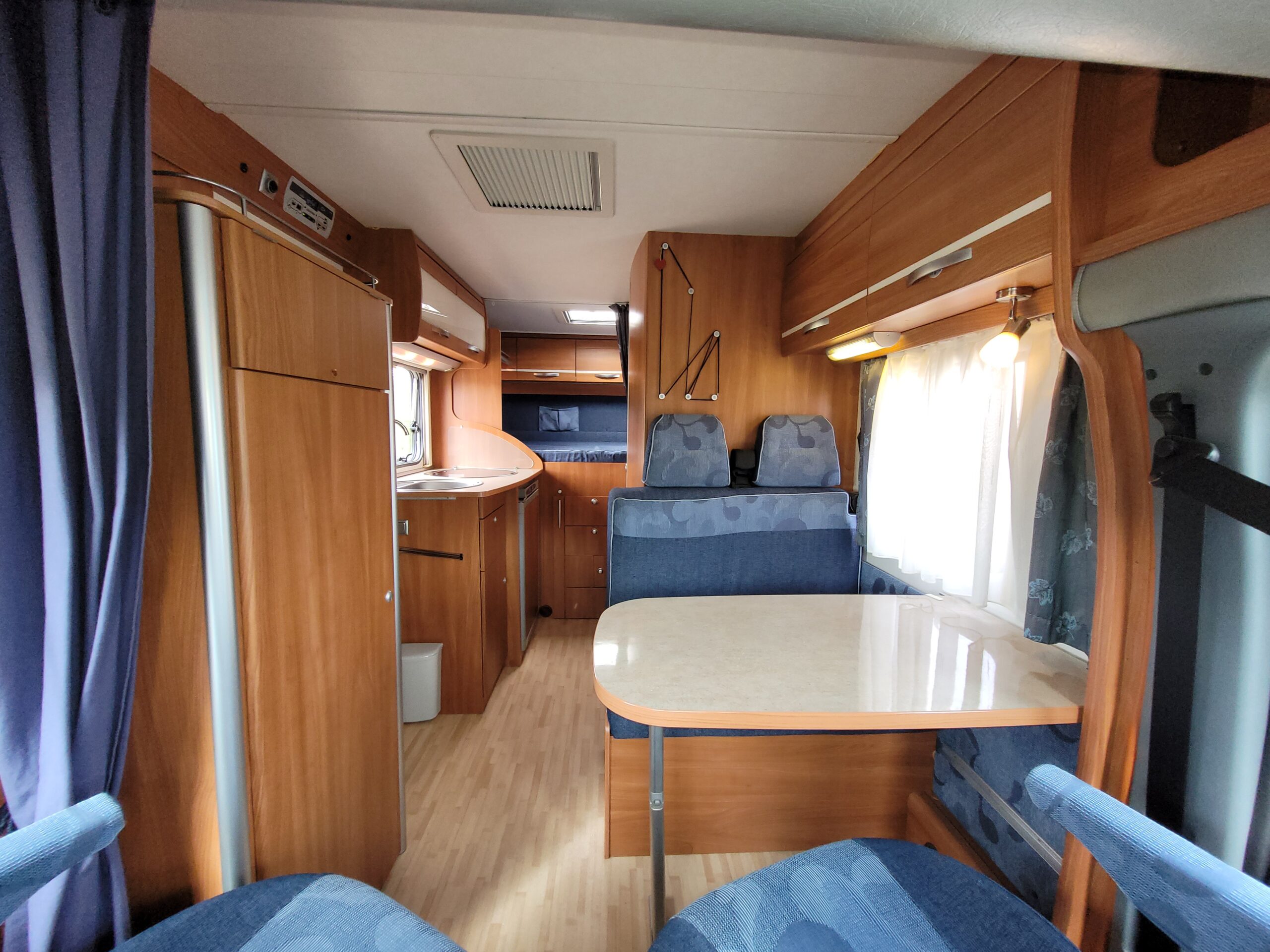 PROFILE ERIBA VAN 546