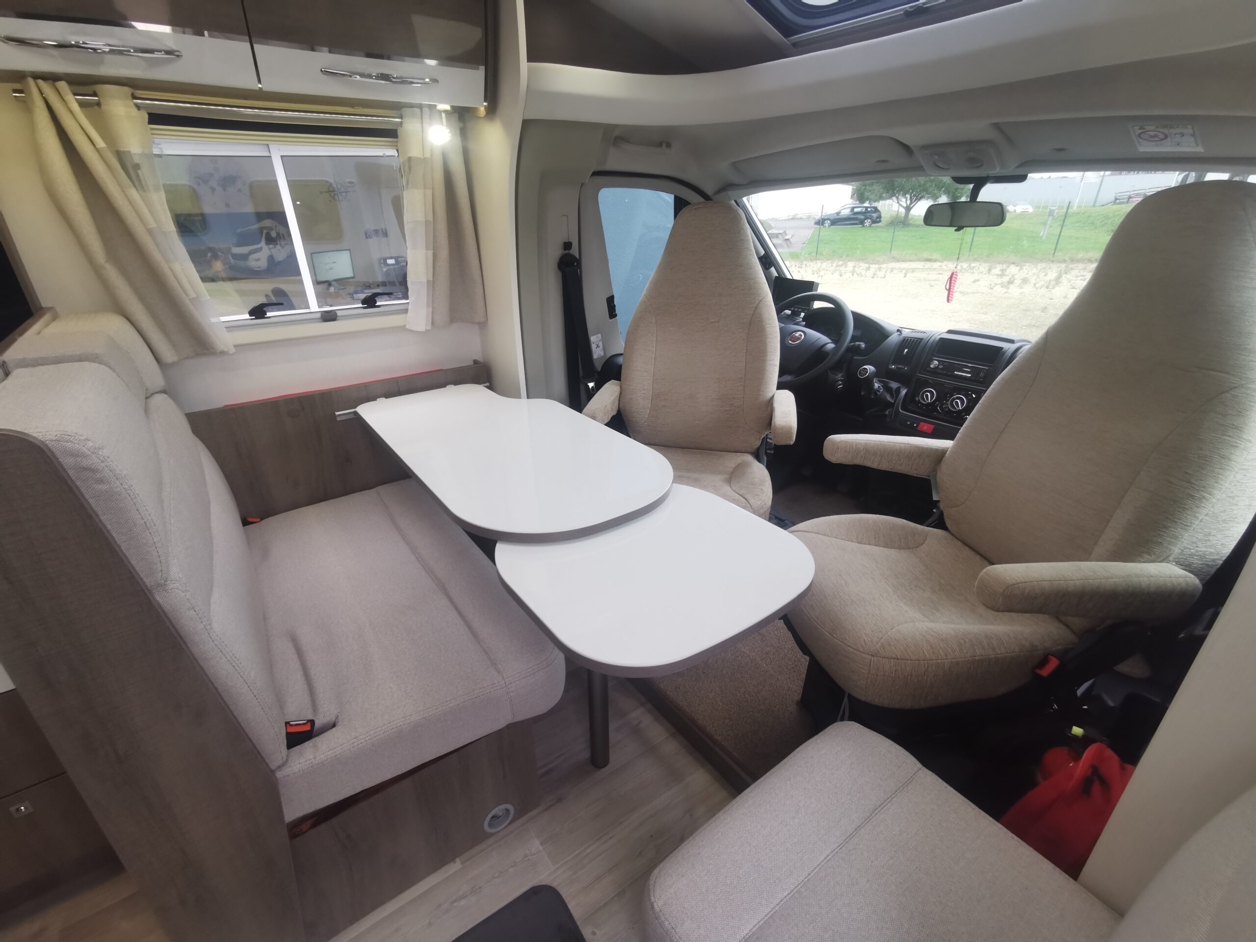 PROFILE BAVARIA T700 STYLE