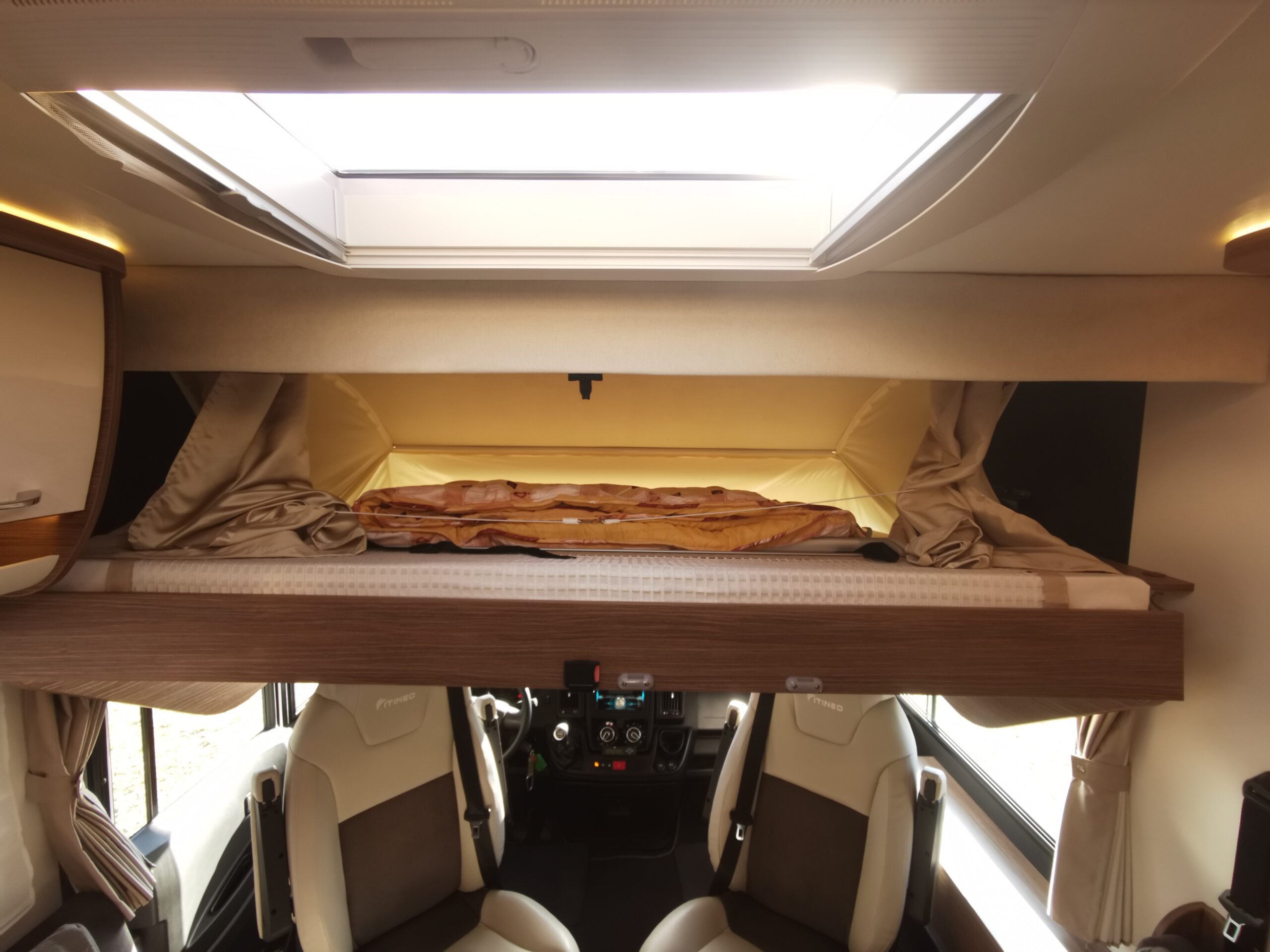 Integral itineo mb 740 traveller 5 places carte grise