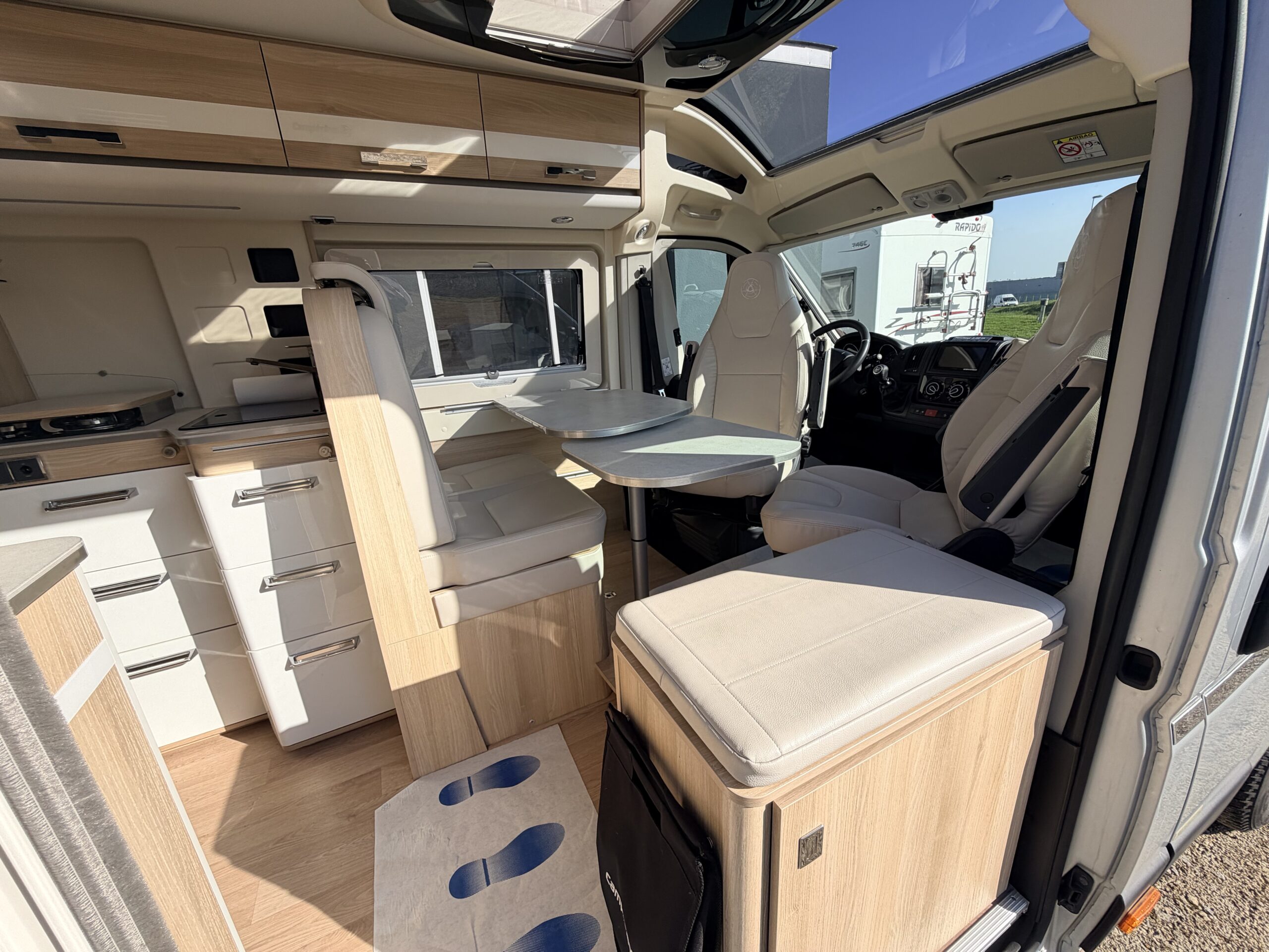 Fourgon Campereve 742 Limited Magellan