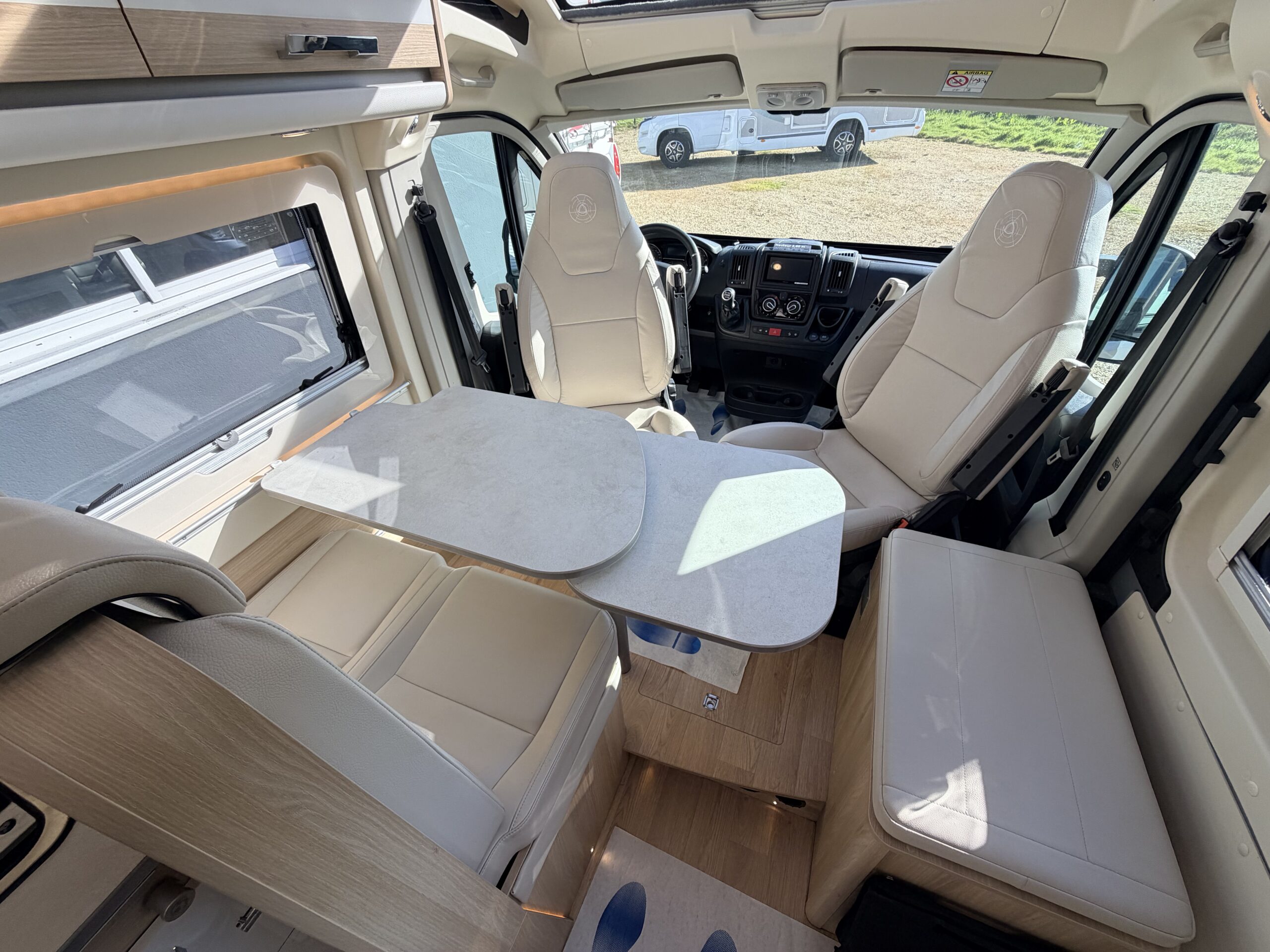 Fourgon Campereve 742 Limited Magellan
