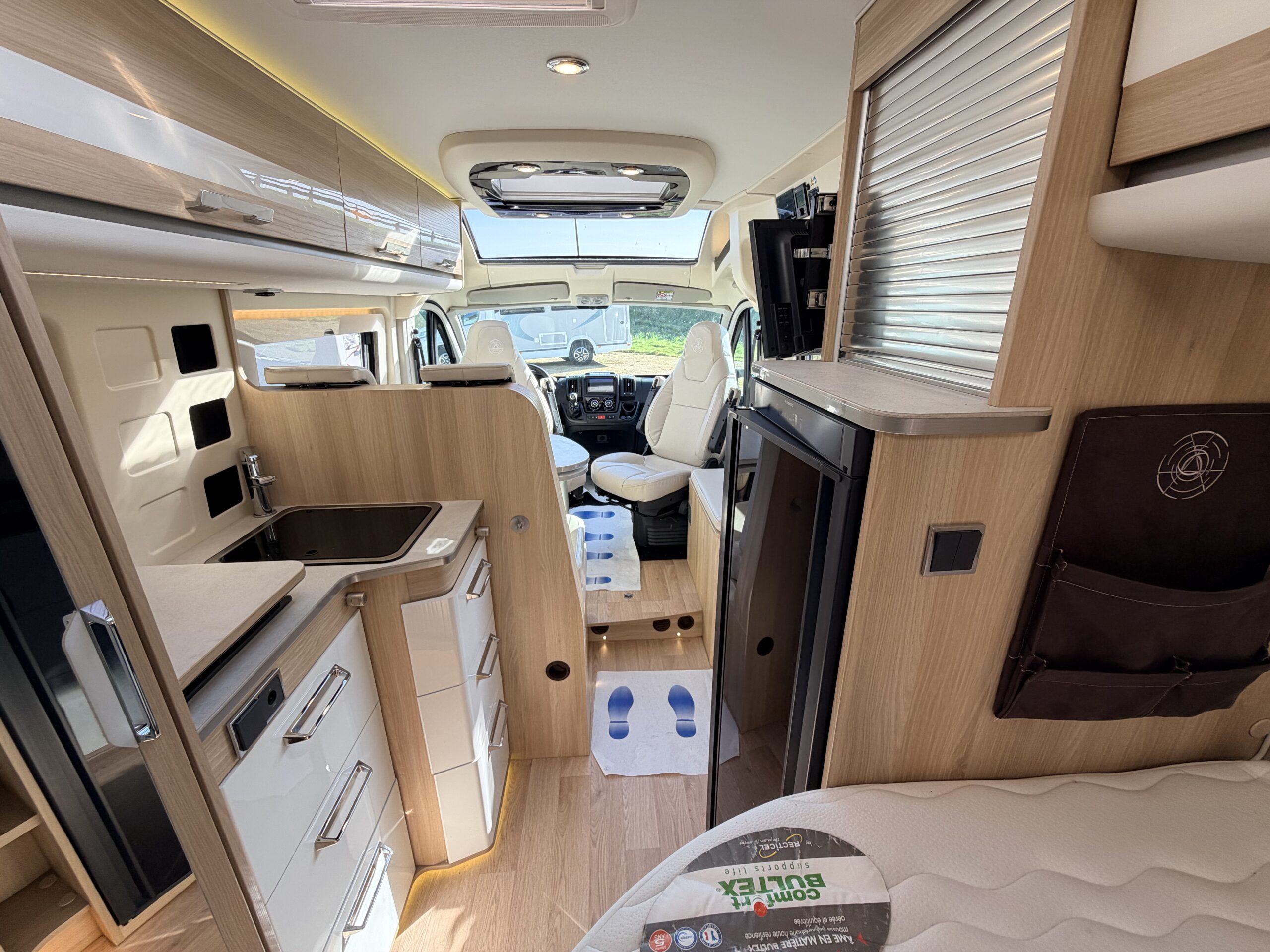 Fourgon Campereve 742 Limited Magellan