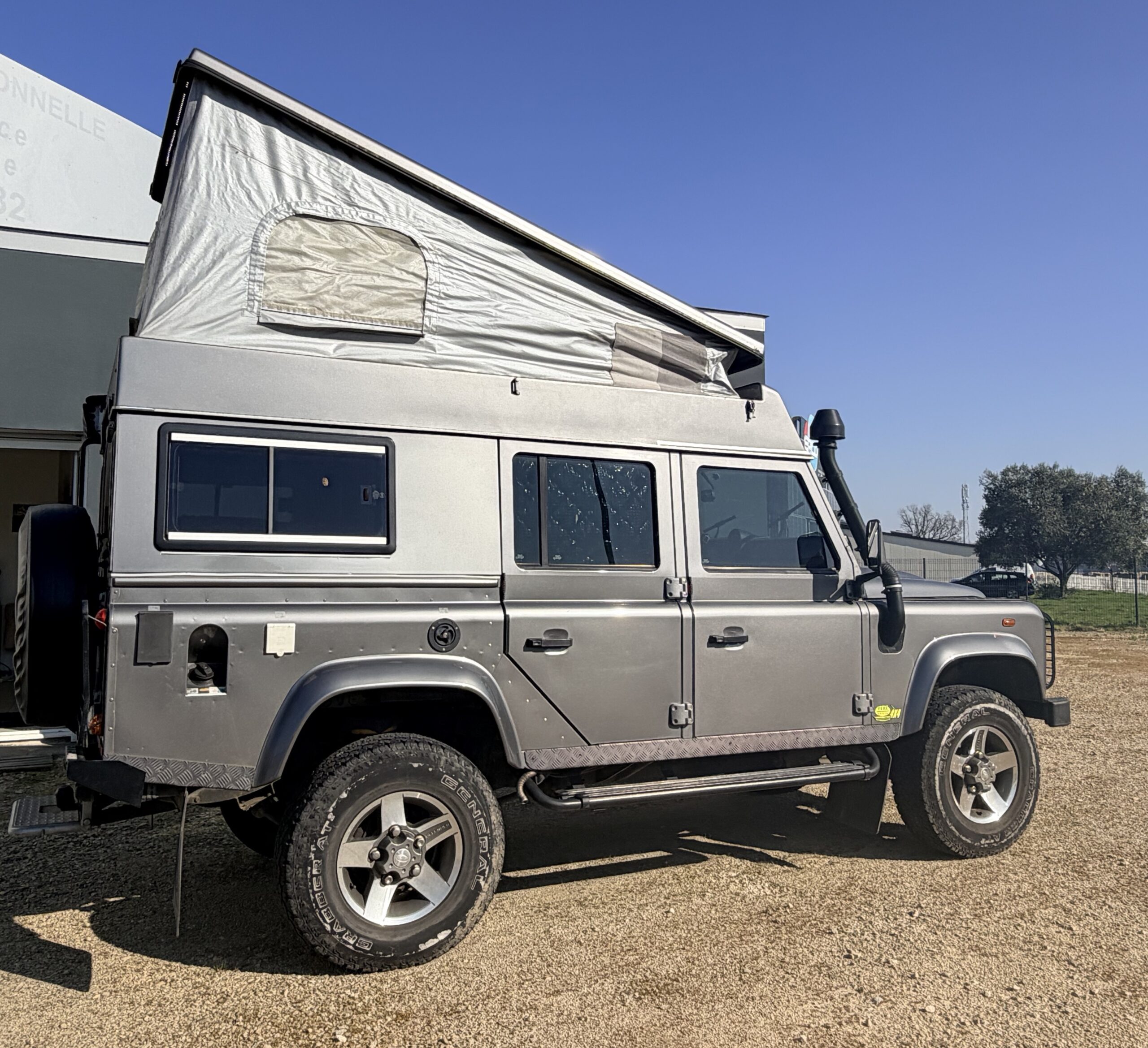 LAND ROVER DEFENDER 110 TD4 SW CAP HORN