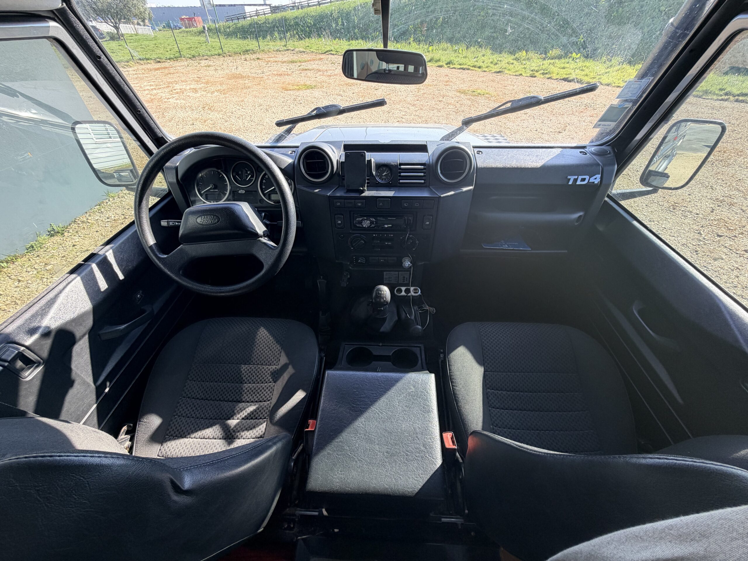 LAND ROVER DEFENDER 110 TD4 SW CAP HORN