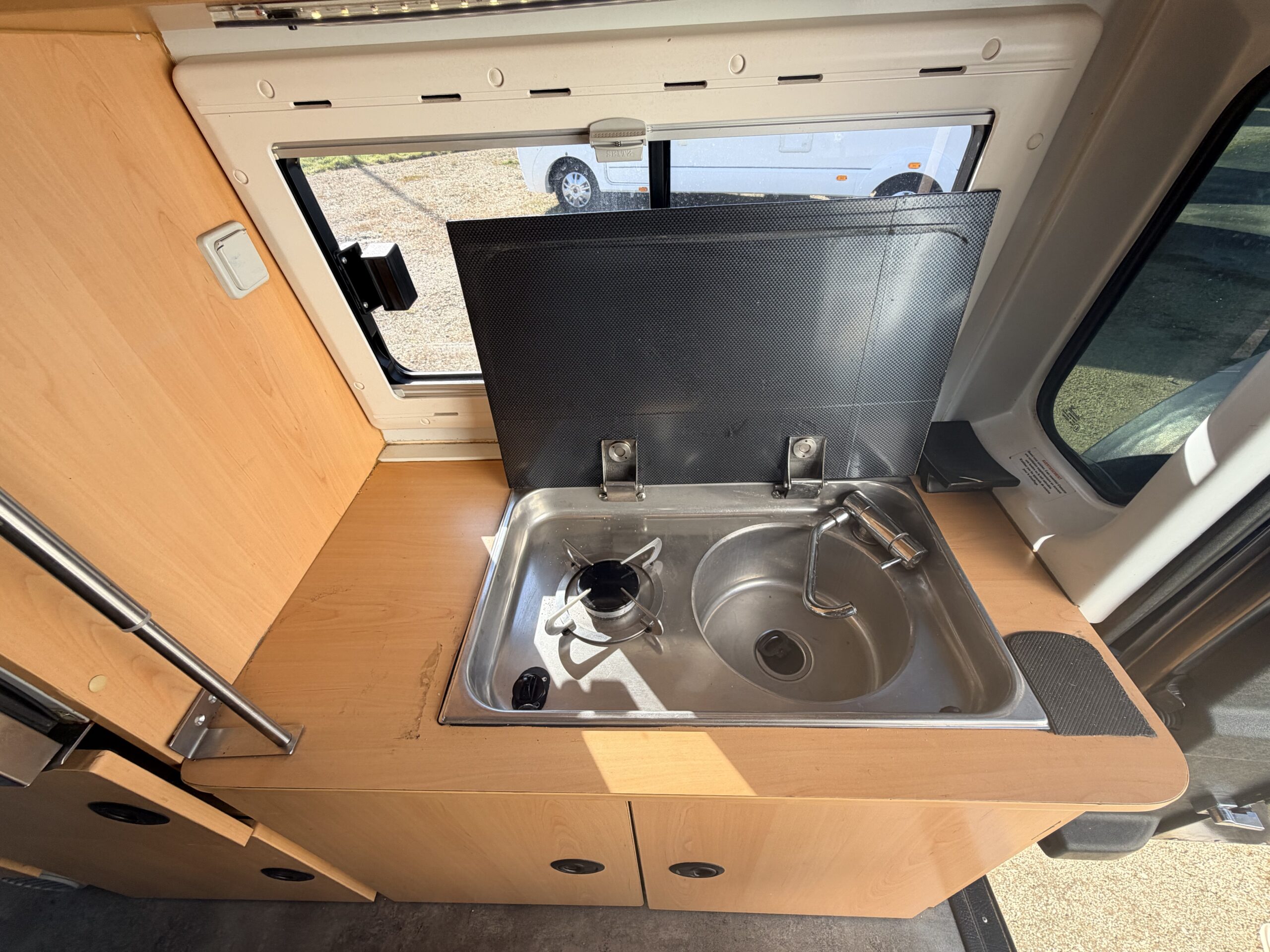 LAND ROVER DEFENDER 110 TD4 SW CAP HORN