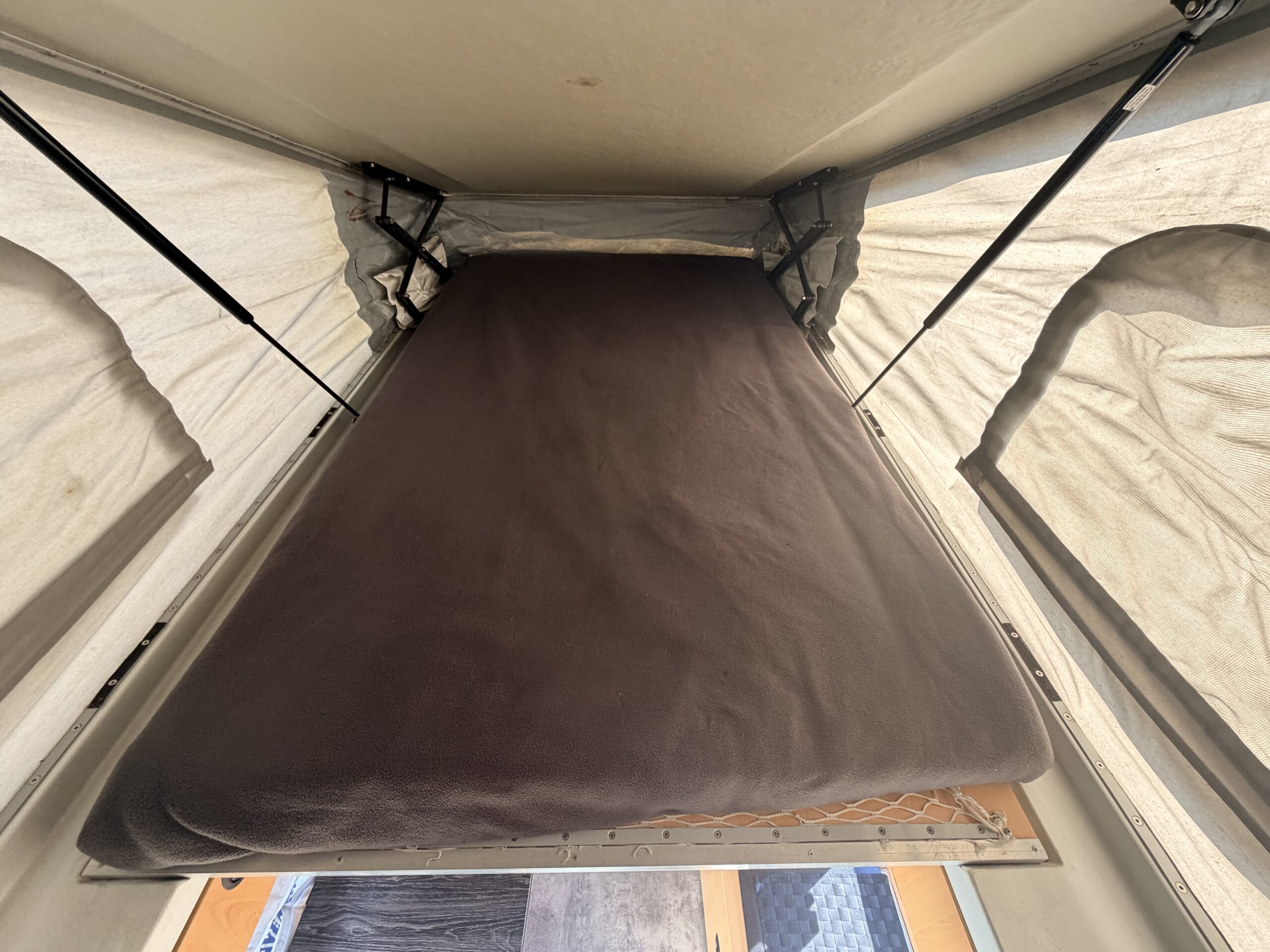 LAND ROVER DEFENDER 110 TD4 SW CAP HORN