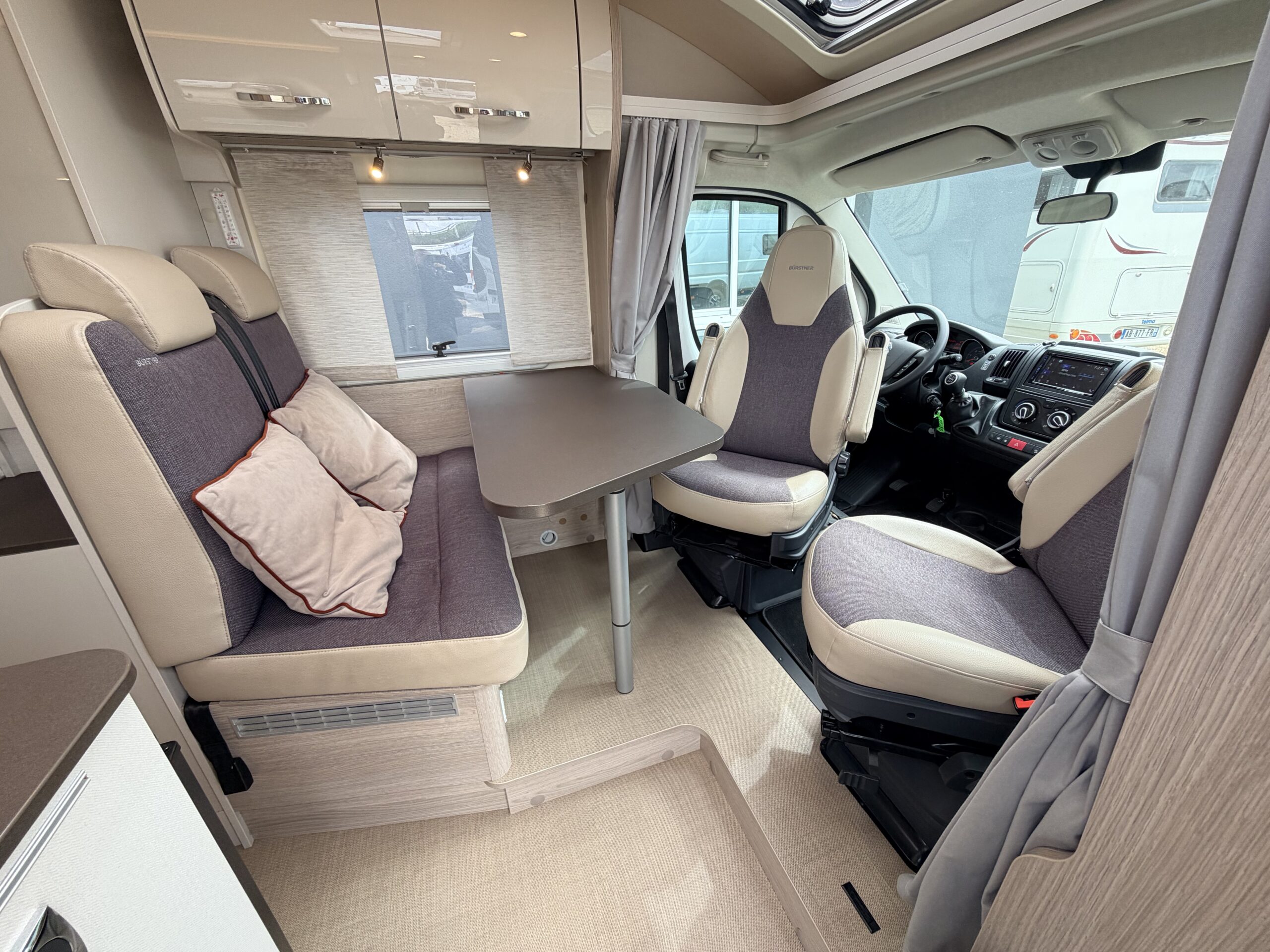 PROFILE BURSTNER T 569 NEXXO VAN